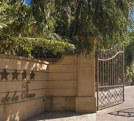Chateau De La Tour Ξενοδοχείο 4*