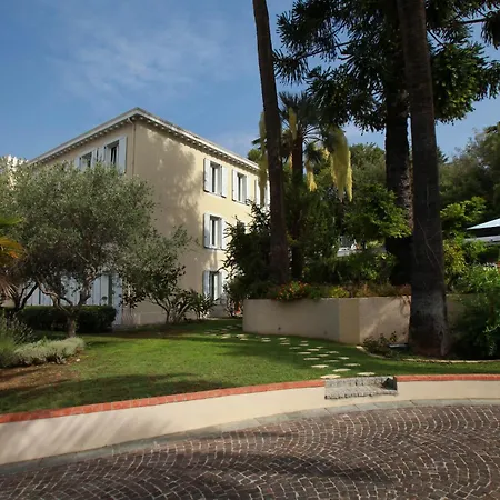 Hotell Chateau De La Tour Cannes